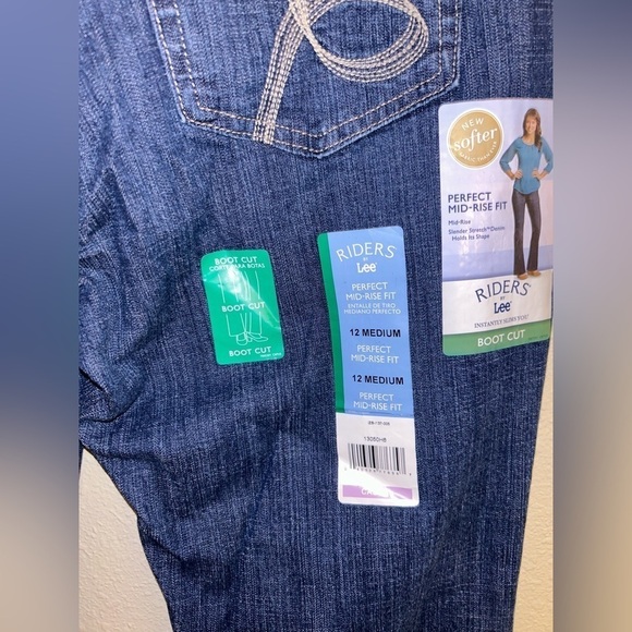 Riders by Lee Mid-Rise Boot Cut‎ Jeans - Size 12M - NWT - Picture 3 of 6